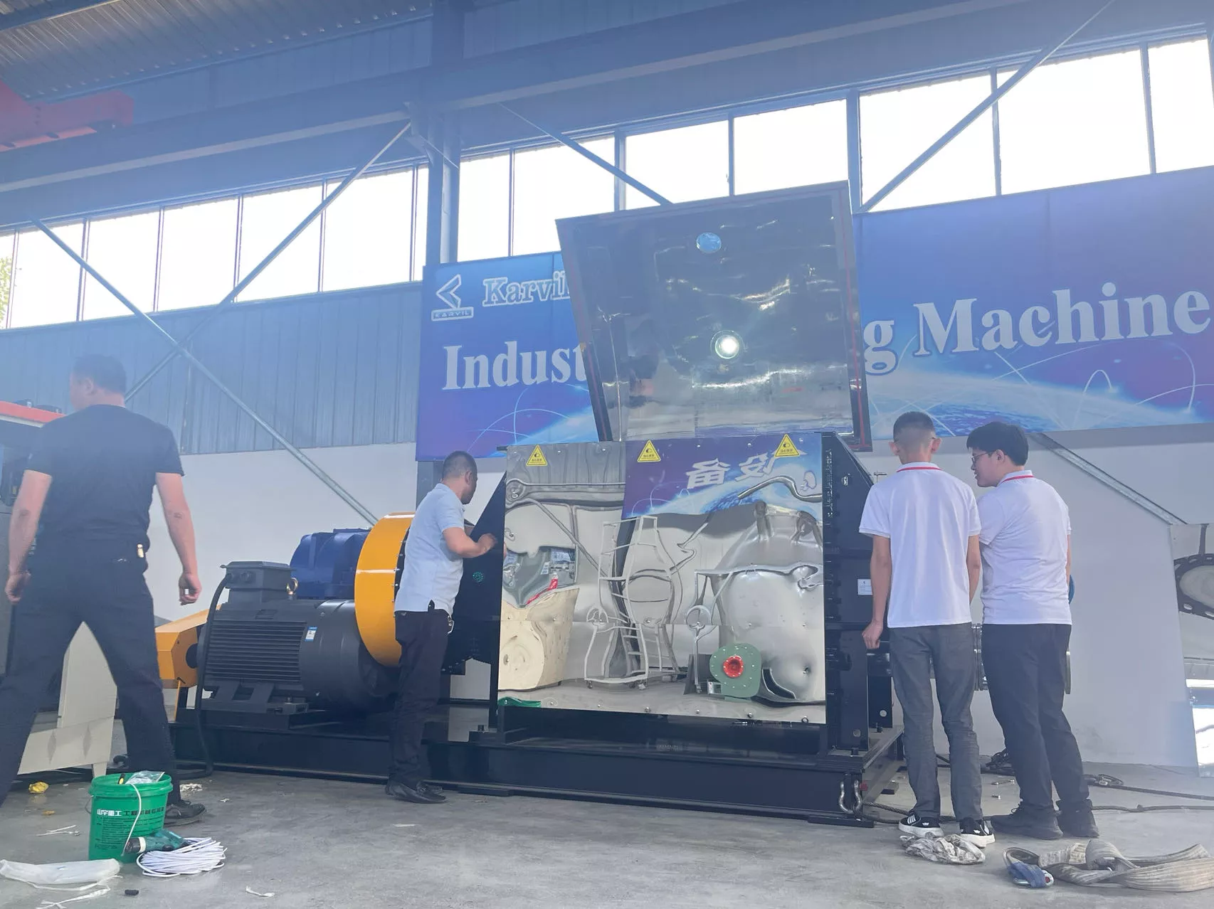 Para fornecer melhores serviços - Karvil Machinery