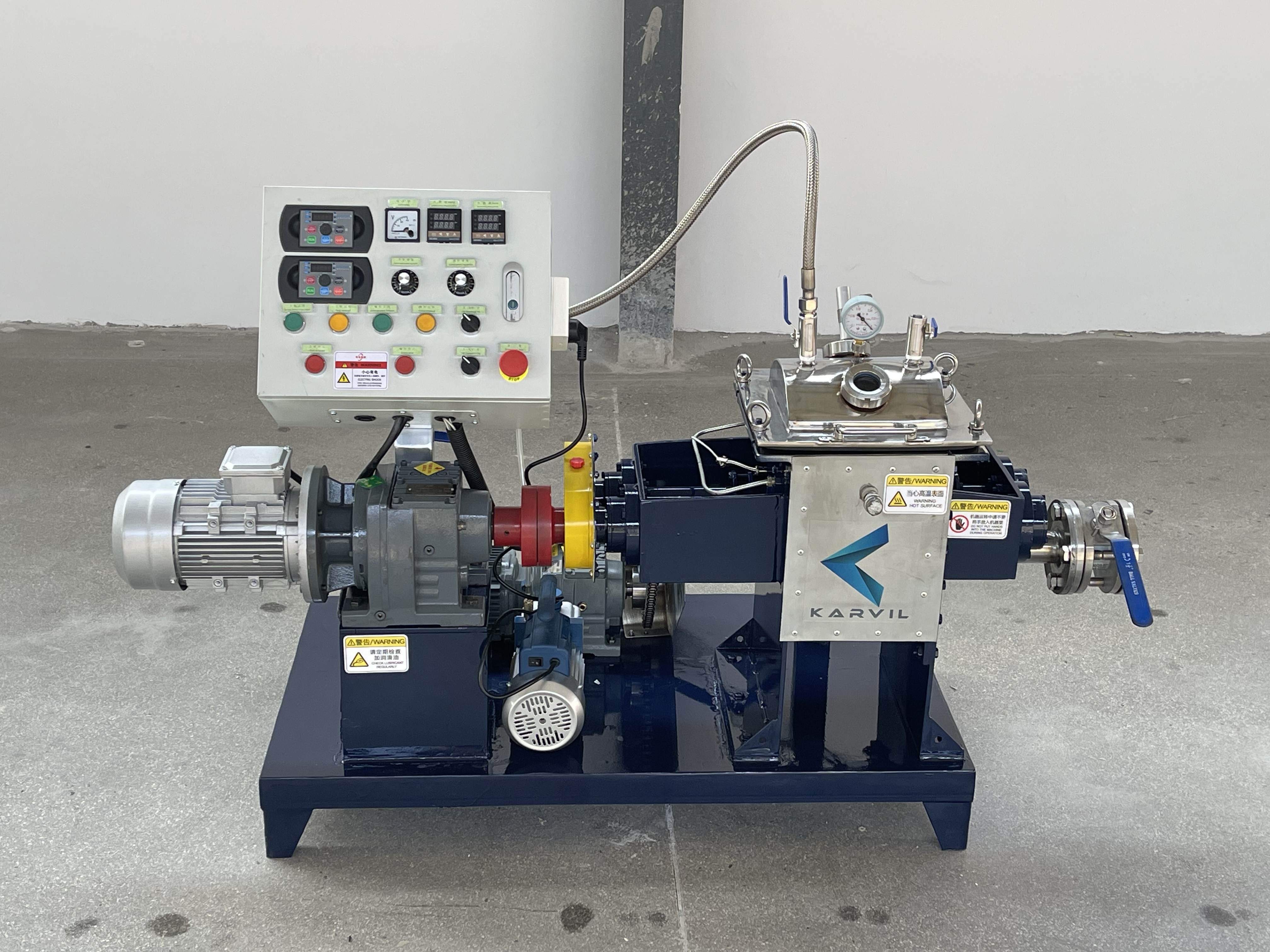 Karvil Machinery Envia Amassadeira 2L para a Áustria!