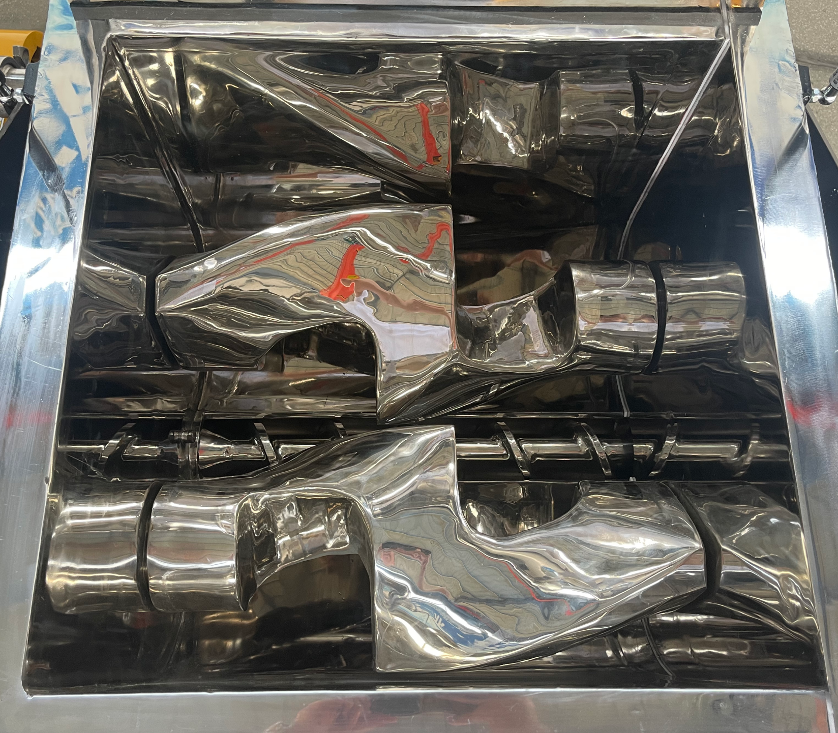 Cliente grego Seleciona 100l Sigma Mixer com descarga de extrusão de parafuso (3)